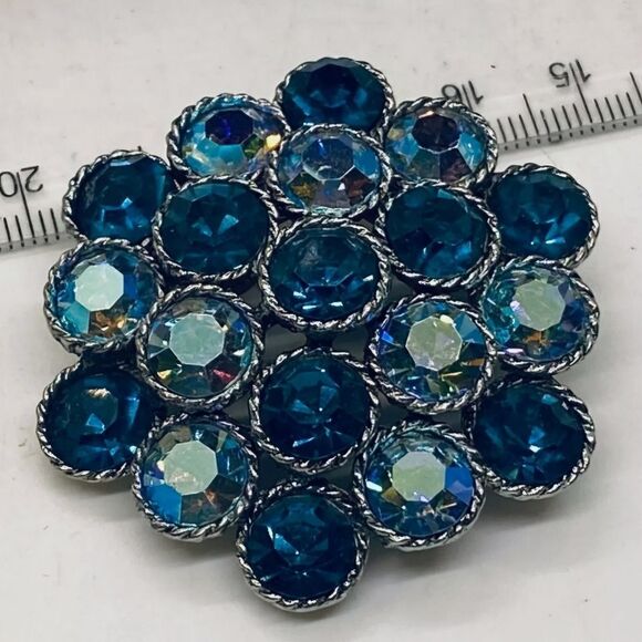 VINTAGE WEISS BLUE & AB RHINESTONE SILVER TONE FLOWER BROOCH - Picture 1 of 10